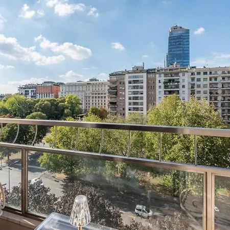 Luxury Design Place Repubblica Station Milan